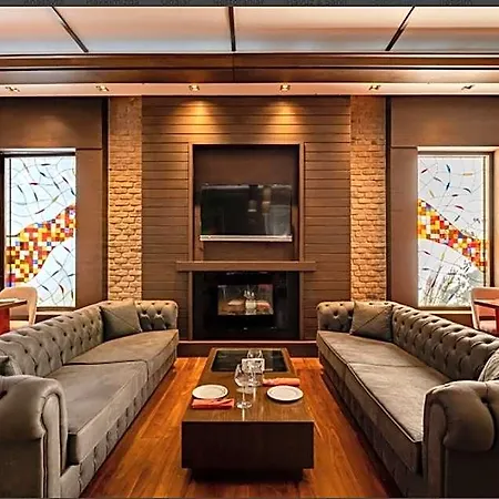 Hotel Sunland 5*