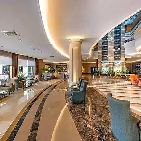 Sunland Hotel 5*