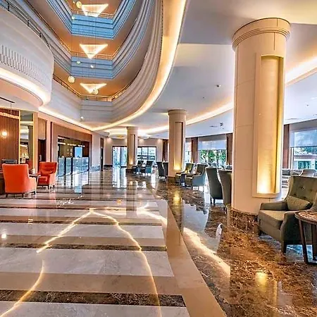 Sunland 5* בלדיבי